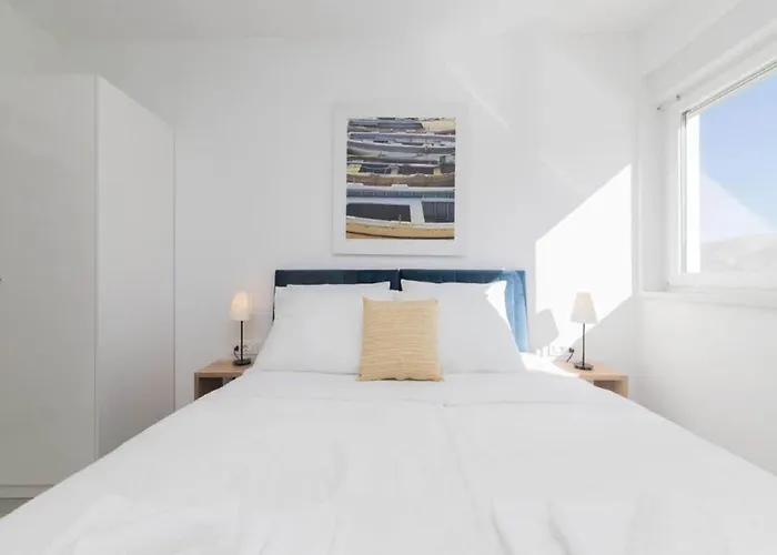 Вилла Luxury Bellavista - Four Bedroom With Pool Паг