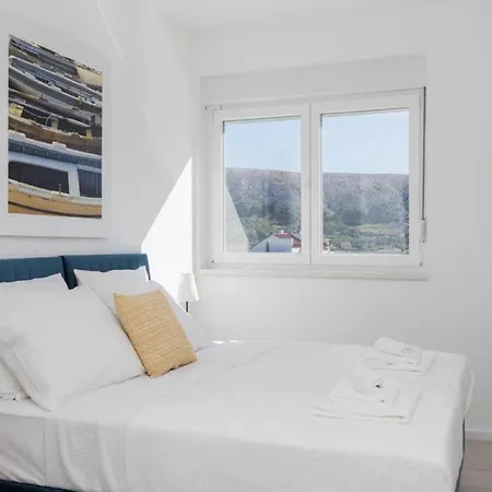 Luxury Bellavista - Four Bedroom With Pool Villa *