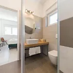 Luxury Bellavista - Four Bedroom With Pool * باغ