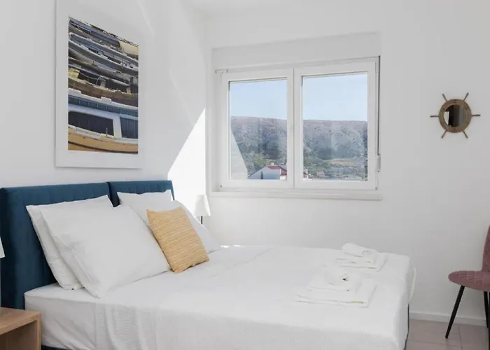 Luxury Bellavista - Four Bedroom With Pool Βίλα *