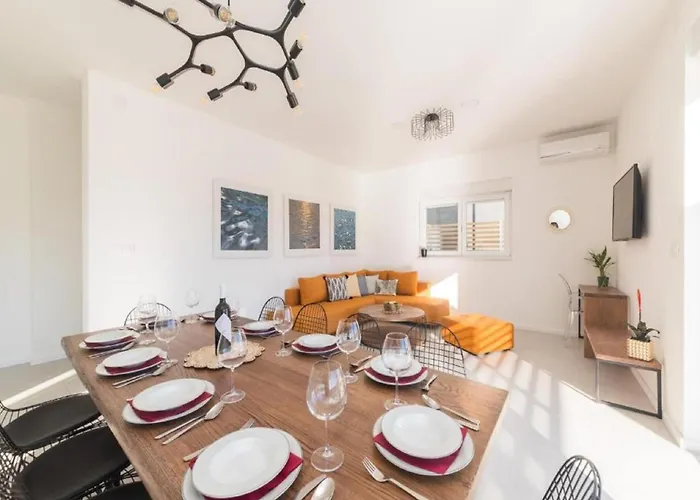 Βίλα Luxury Bellavista - Four Bedroom With Pool *