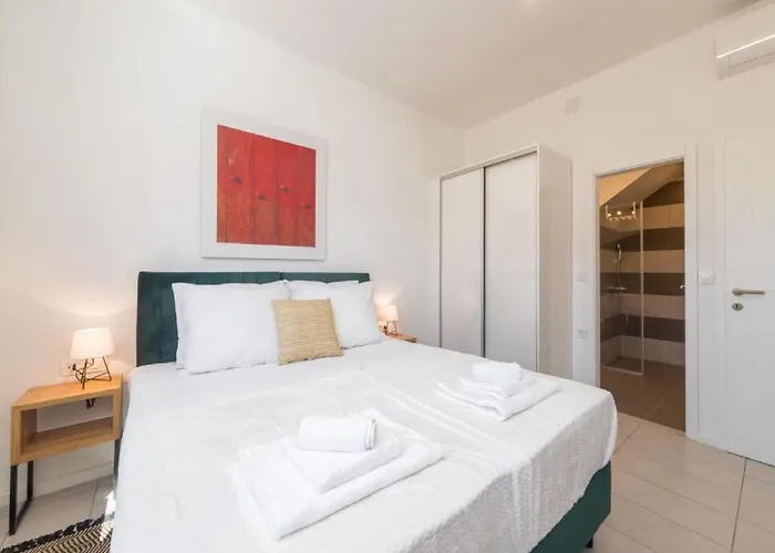 Βίλα Luxury Bellavista - Four Bedroom With Pool